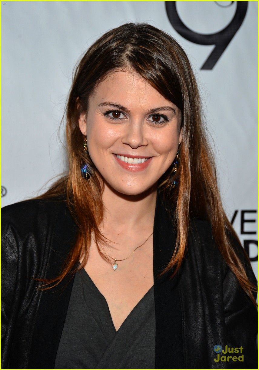 lindsey shaw chaz dean party 02
