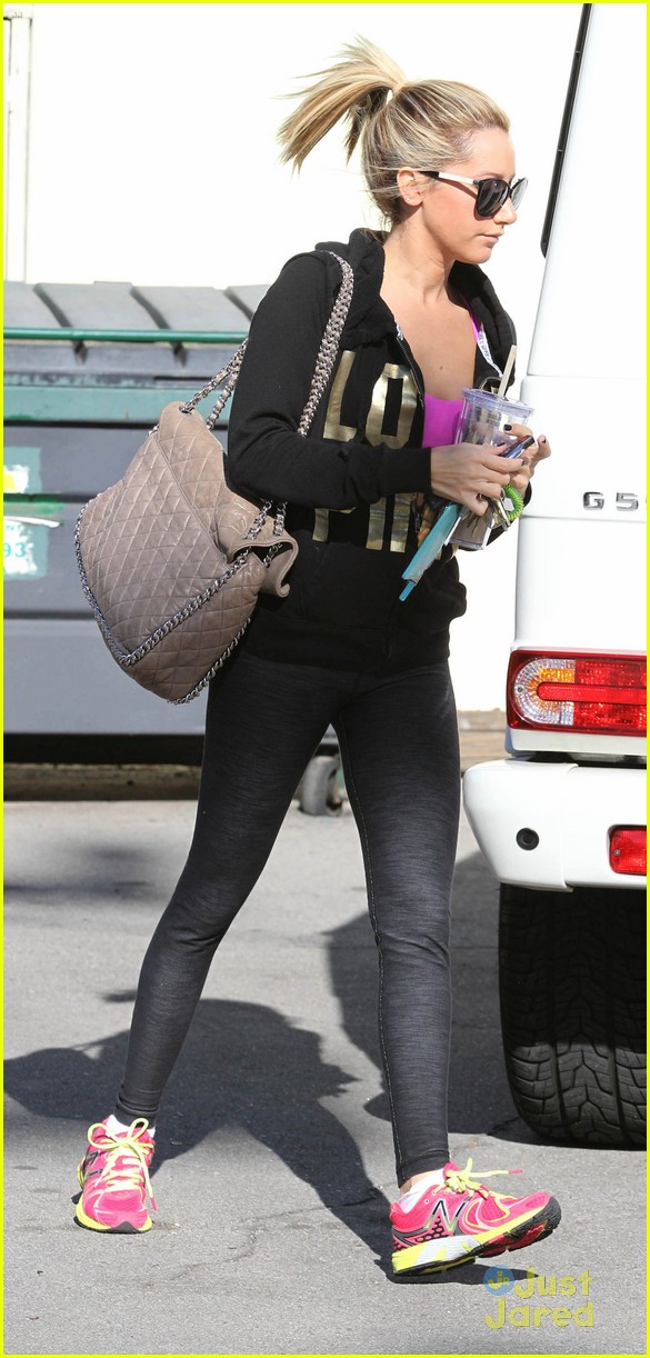 ashley tisdale lunch equinox 10