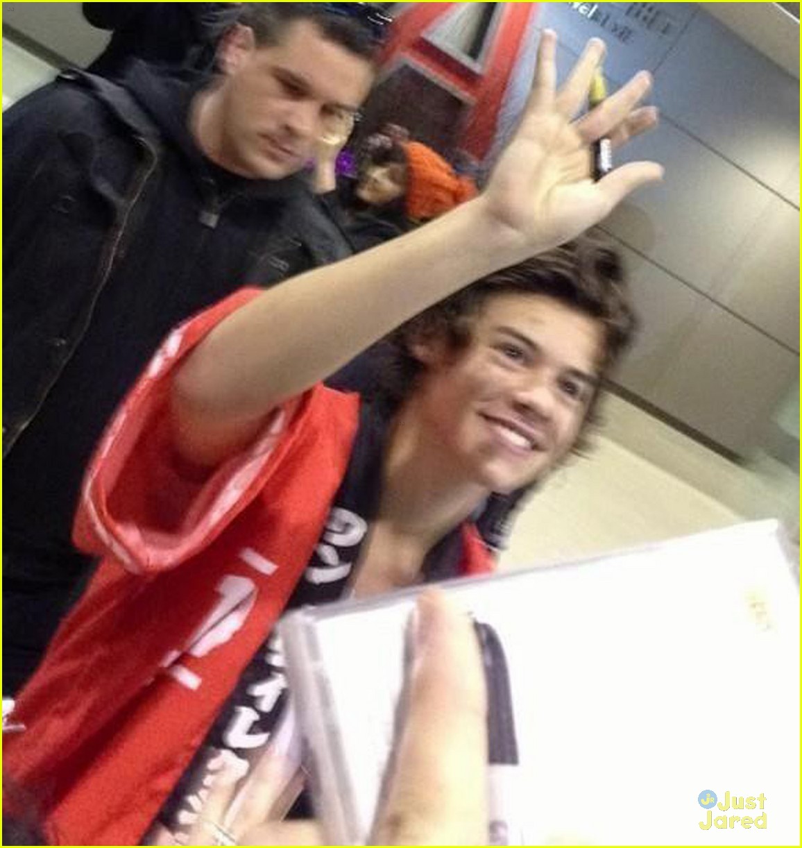 one direction tokyo arrival 01
