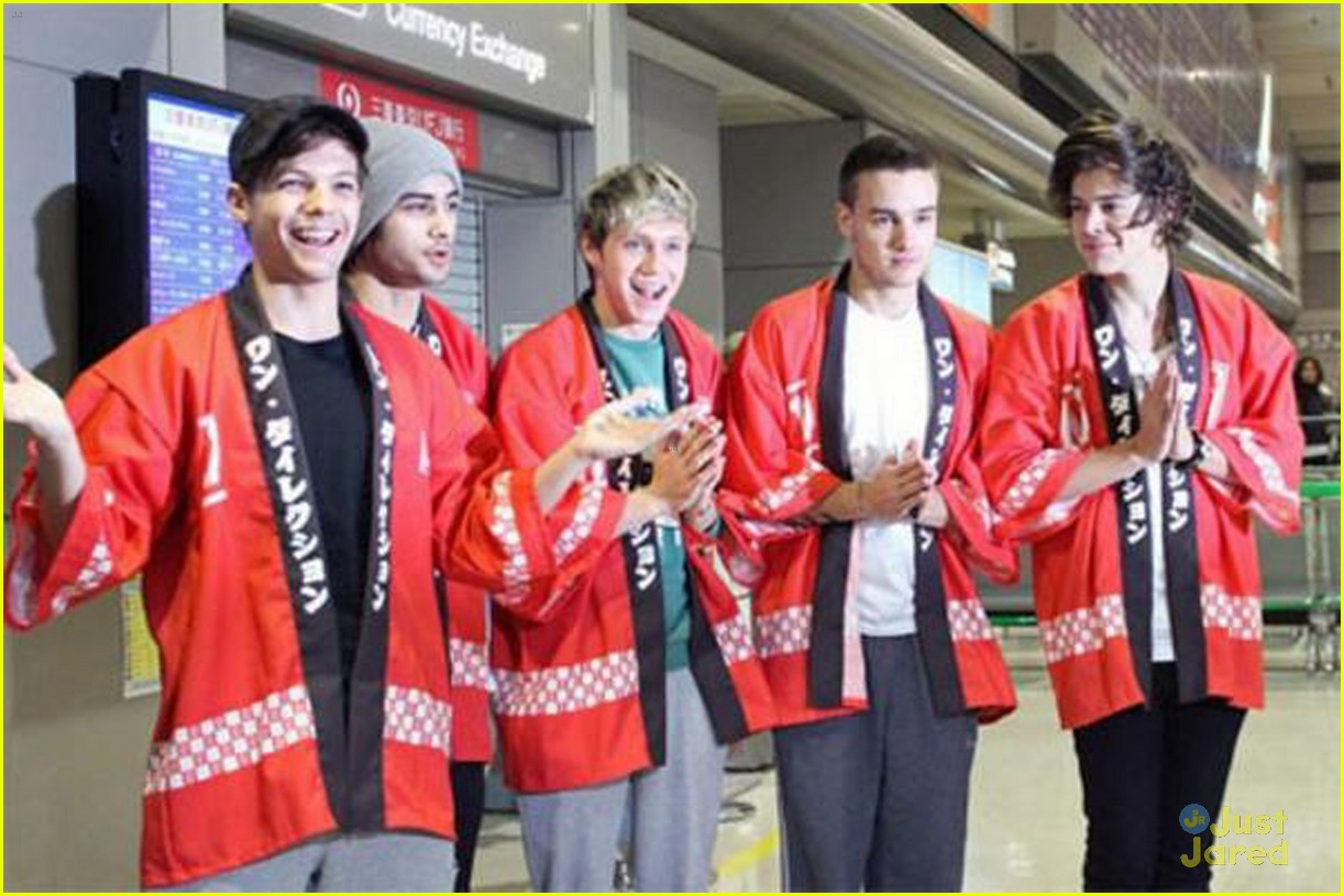 one direction tokyo arrival 02