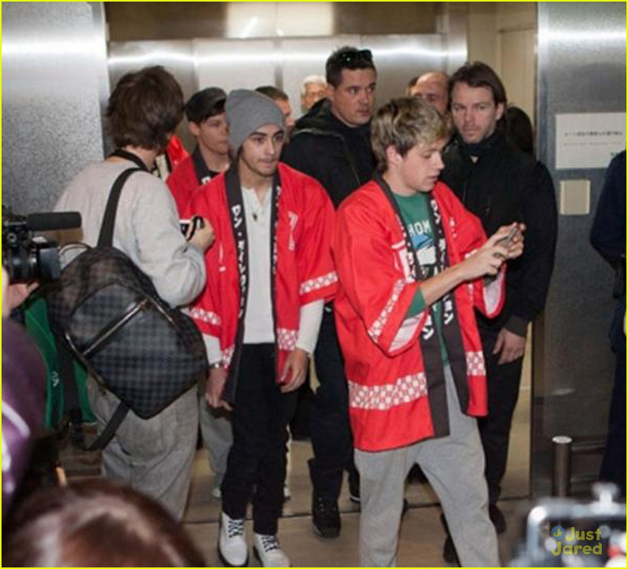 one direction tokyo arrival 05