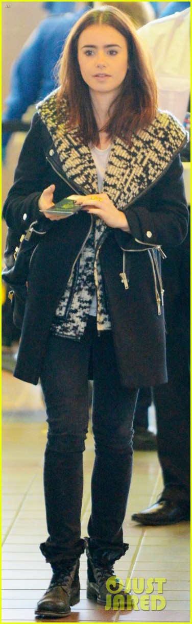 lily collins lax departure 05