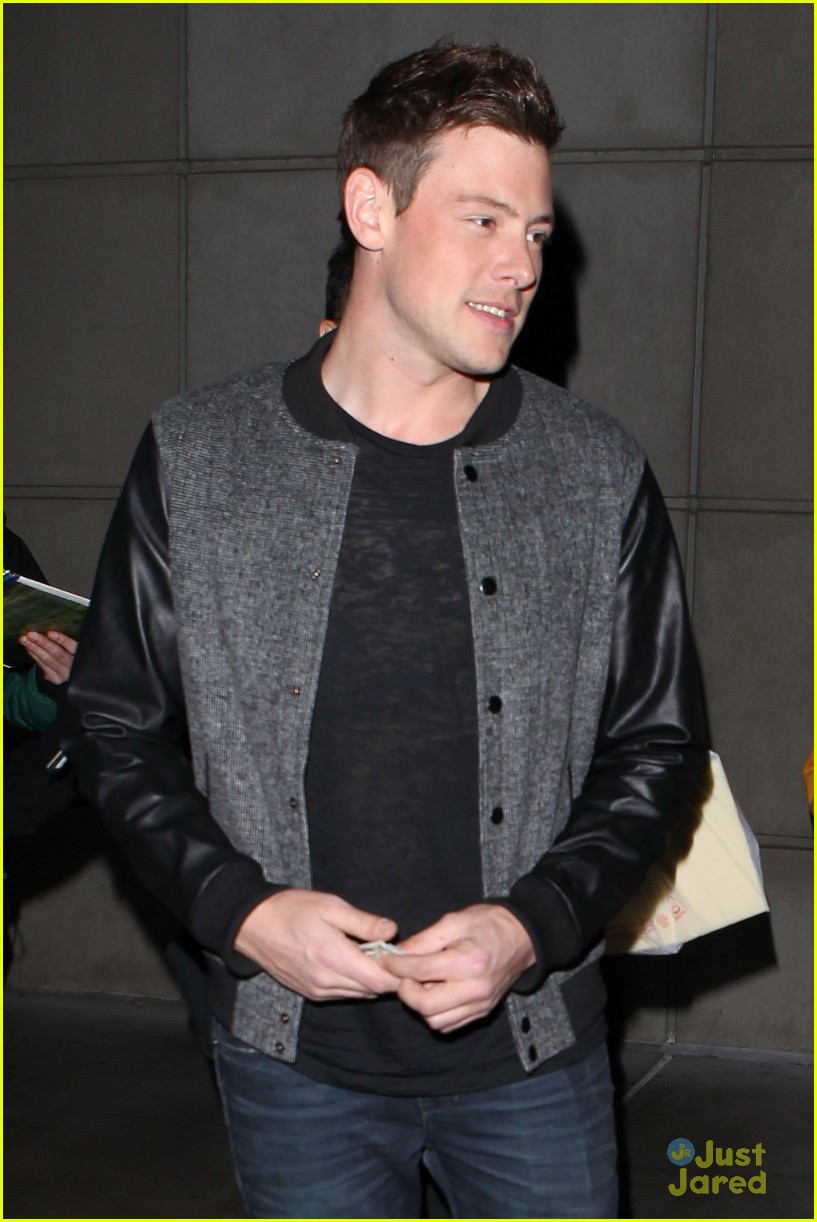 cory monteith lakers game 04