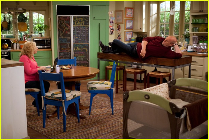 good luck charlie all fall down 09