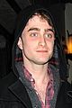 daniel radcliffe dinner with friends 02