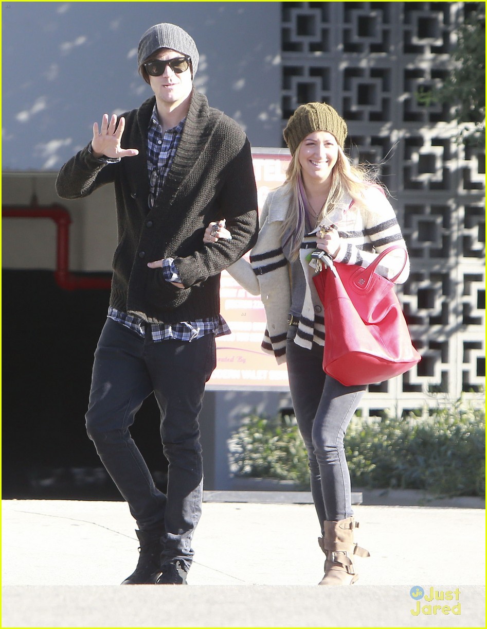 ashley tisdale christopher french kiss 25