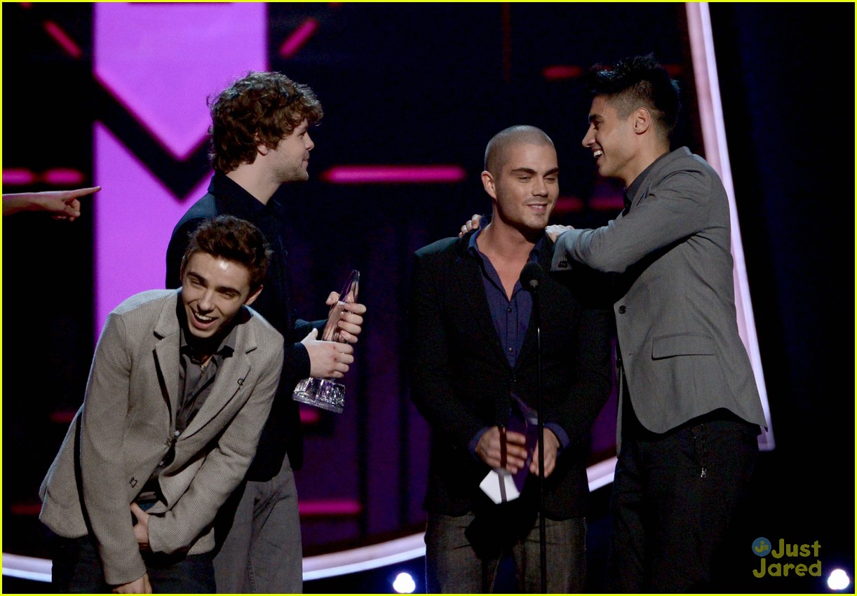 the wanted pcas 2013 13