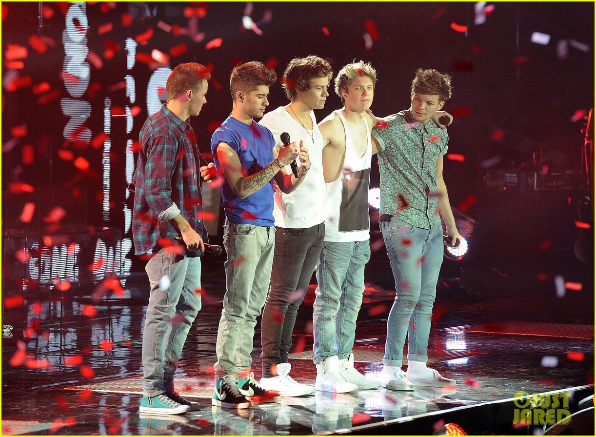one direction o2 arena performance 27