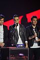 one direction brit awards performance 06