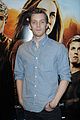 jake abel max irons the host book signing with stephanie meyer 15