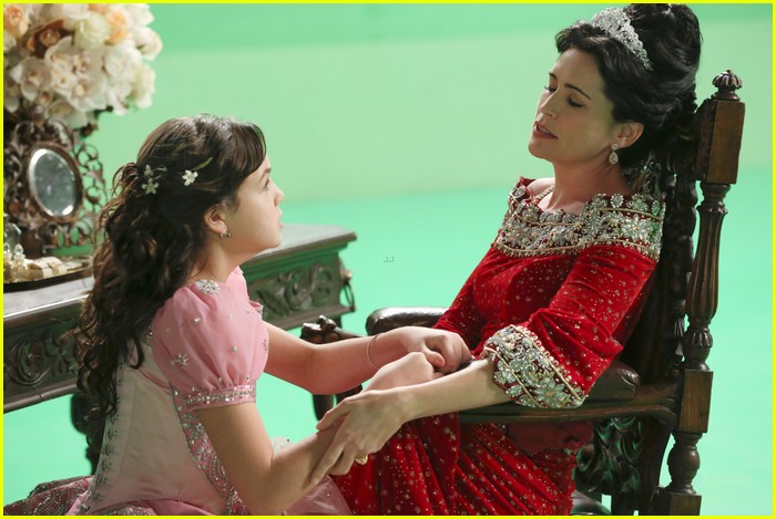 bailee madison once queen 01