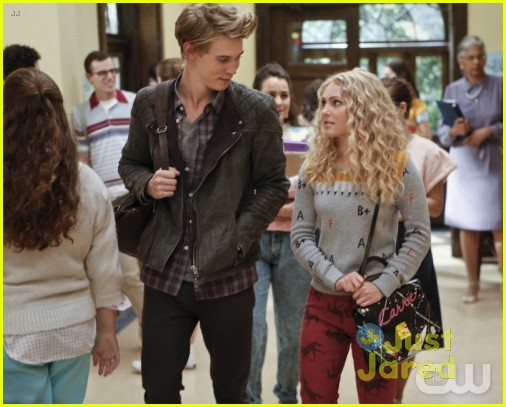 austin butler the carrie diaries on set interview 10