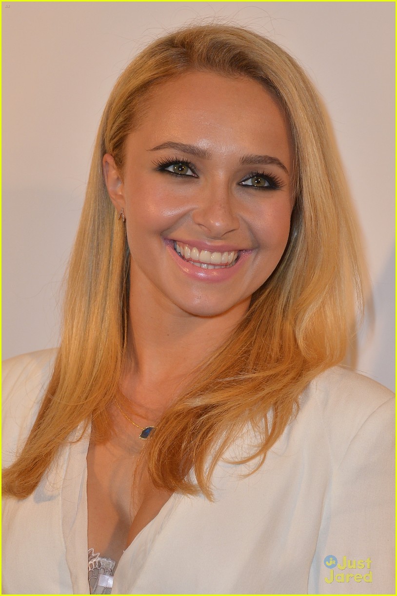 hayden panettiere lacoste party super bowl 11