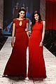 kendall kylie jenner heart truth red dress fashion show 2013 20