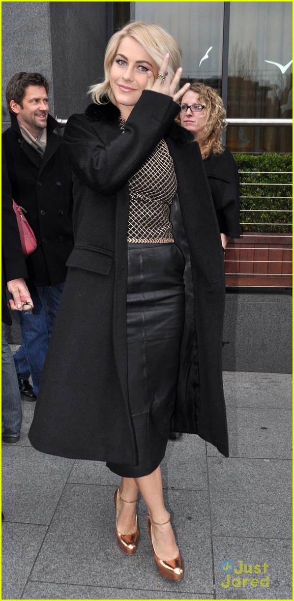 Julianne Hough 'Safe Haven' in Dublin Photo 540082 Photo Gallery