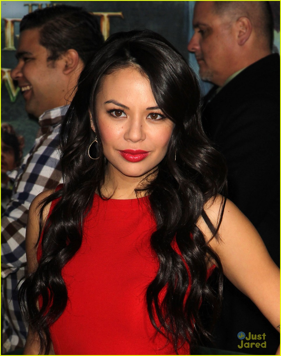 janel parrish oz the great and poewrful premiere 04