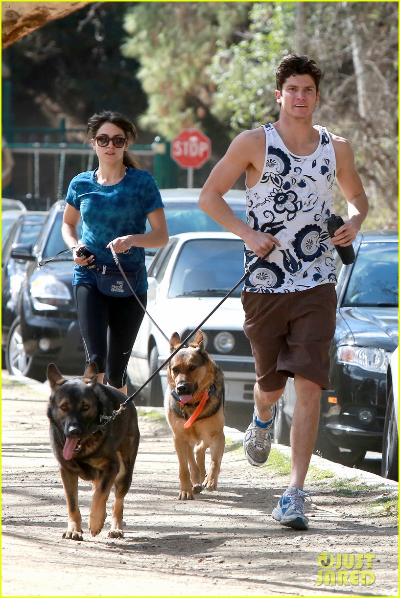 nikki reed family fitness with nathan 01