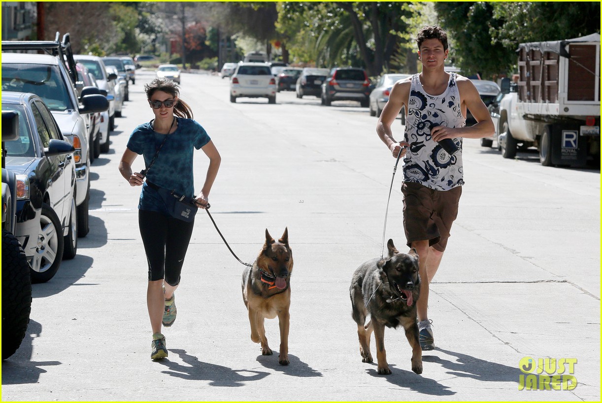 nikki reed family fitness with nathan 08