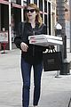 emma roberts pizza barneys 03