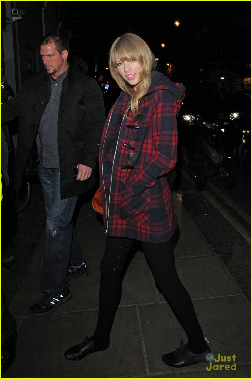 taylor swift london night out with tom odell 04