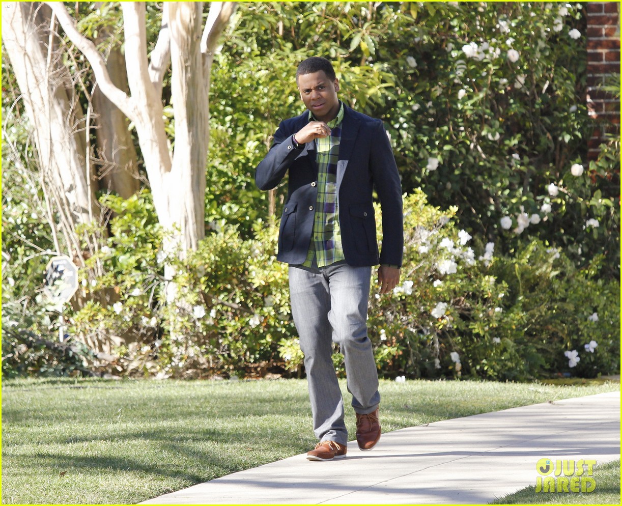 tristan wilds solo on 90210 set 07