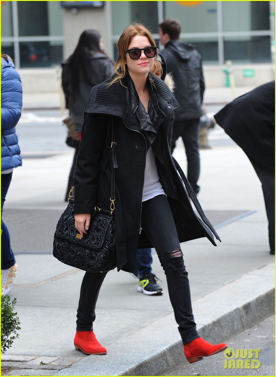 ashley benson greets fans in nyc 01