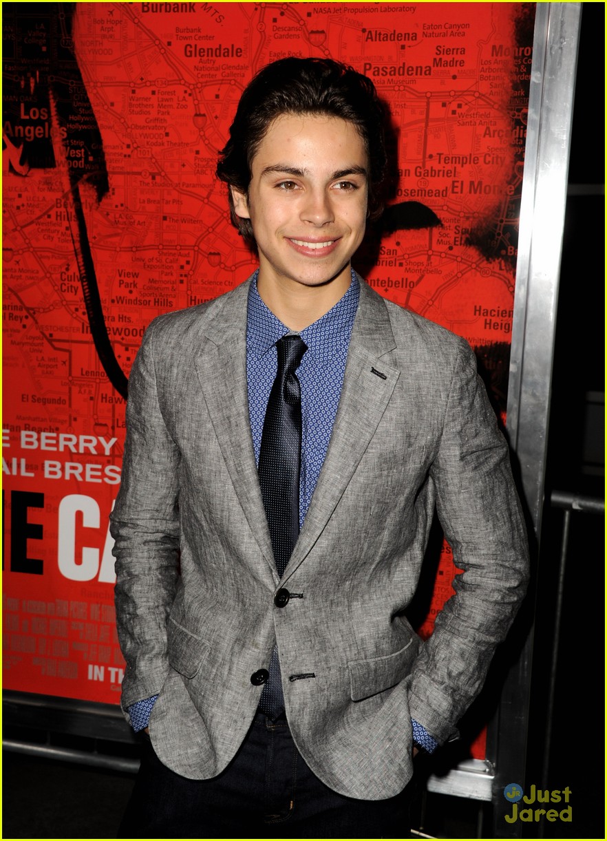 jake t austin the call red carpet premiere 07