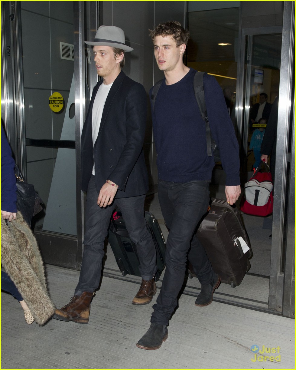 max irons jake abel nyc arrival 01