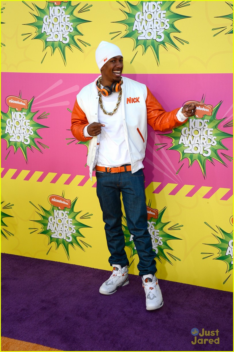 nick cannon kids choice awards 2013 red carpet 10