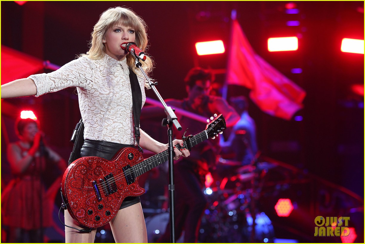 taylor swift drive by train red tour video 20