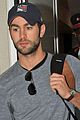 chace crawford lax arrival 04