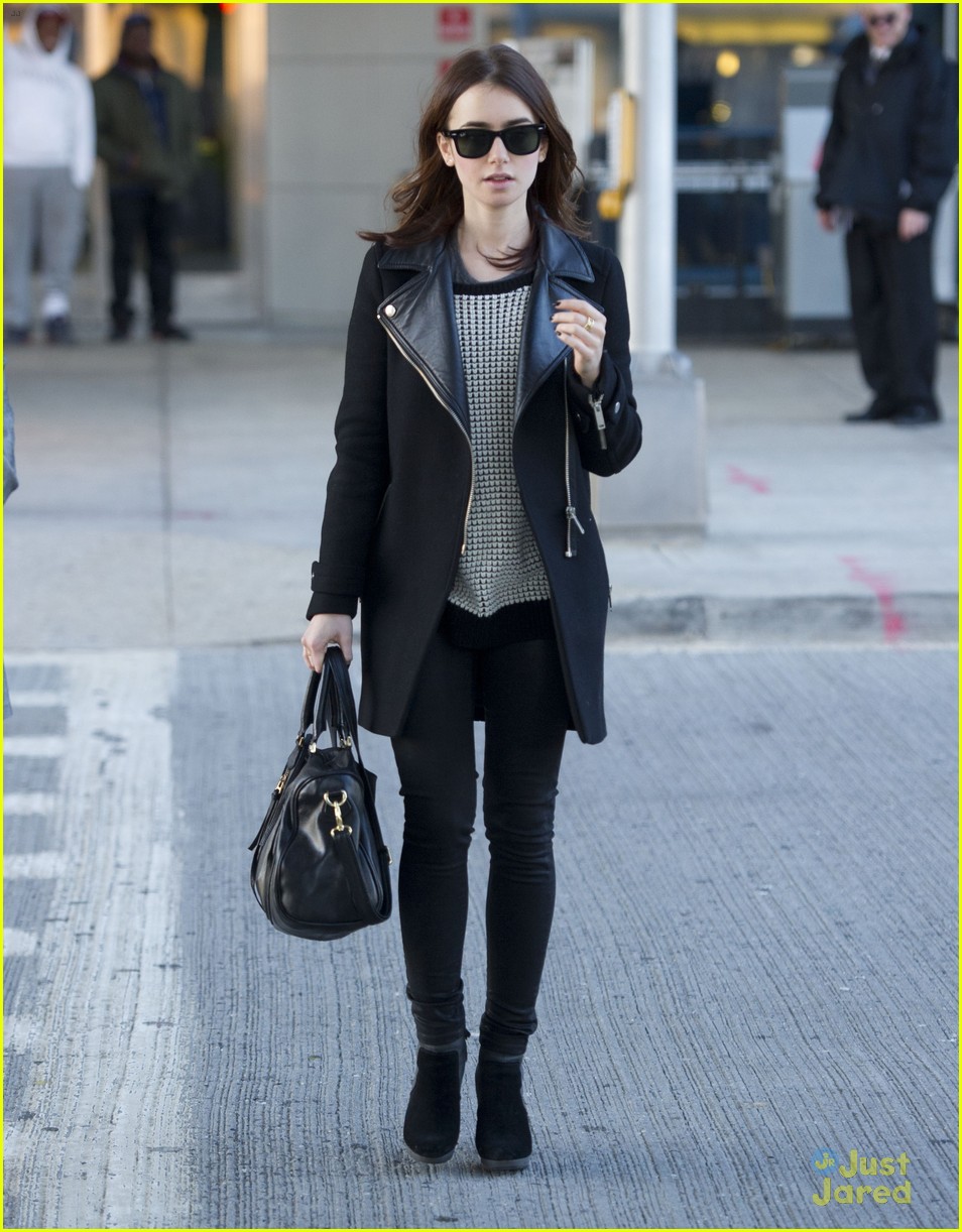 lily collins i want to work with sandra bullock again 01