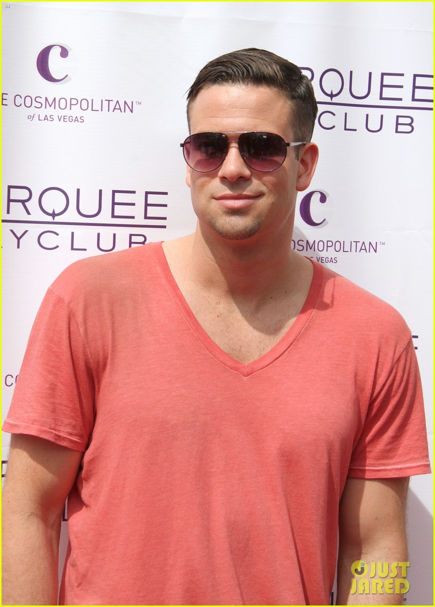 mark salling marquee day club grand opening 02