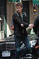 andrew garfield dons elbow pads for spider man 2 stunts 07