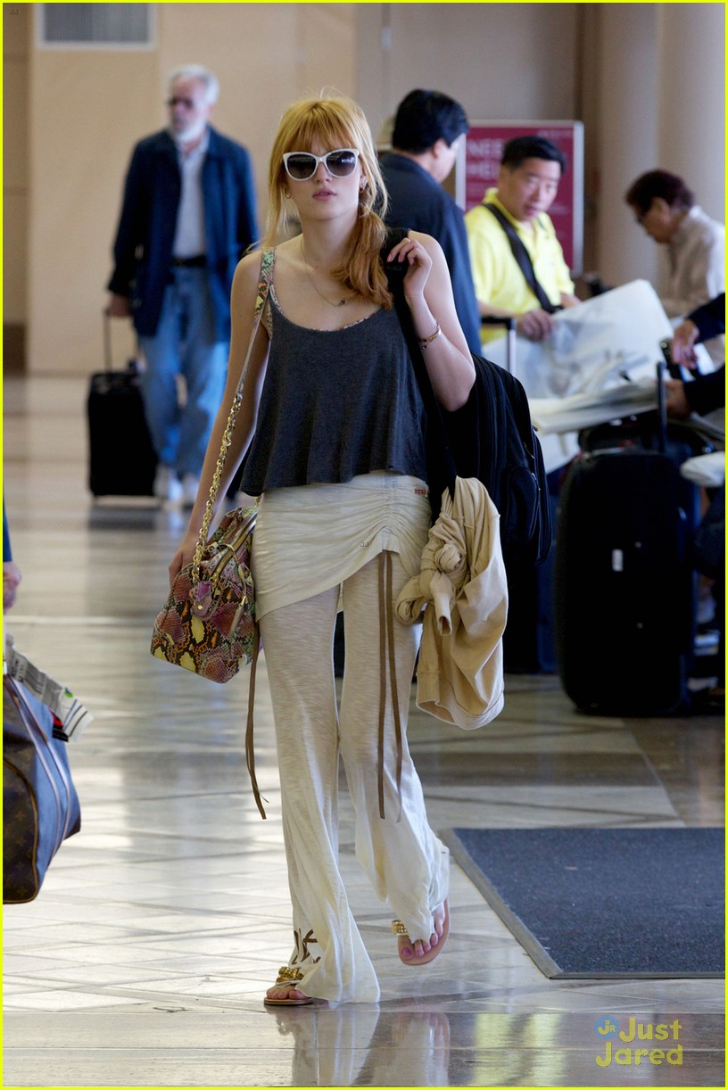 bella thorne south africa bound to film blended 04