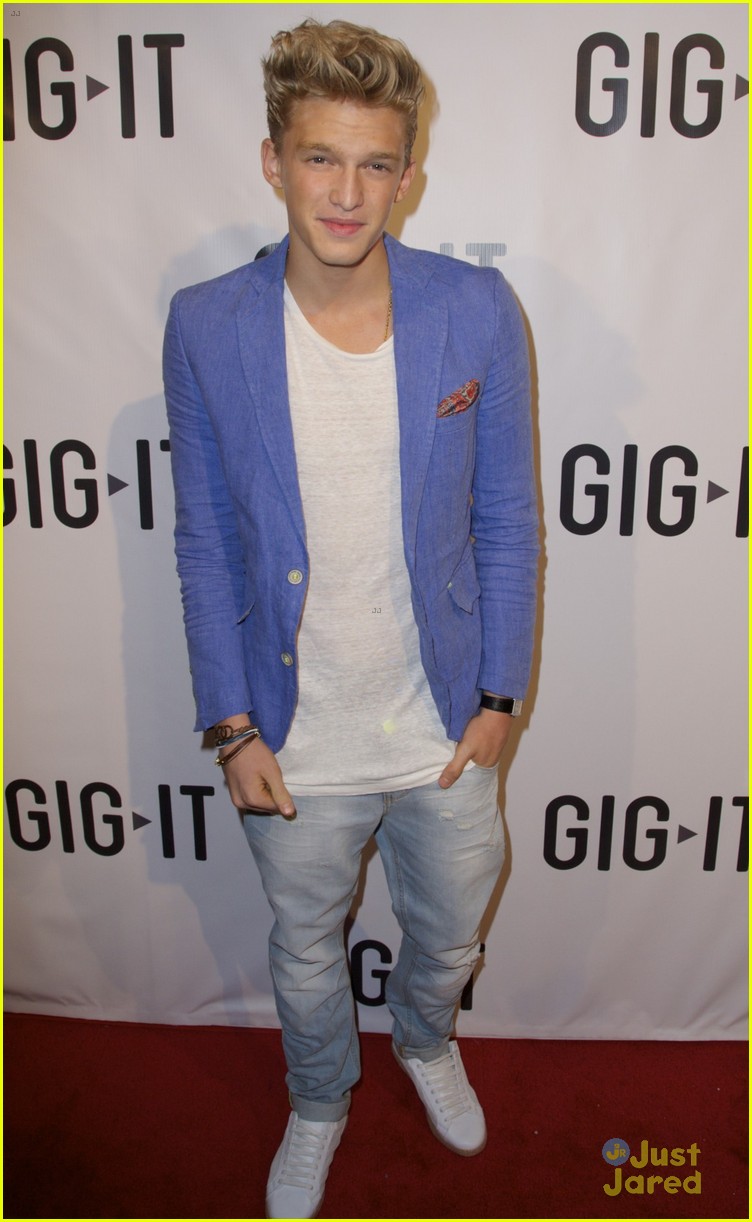 cody simpson gig it launch party 02