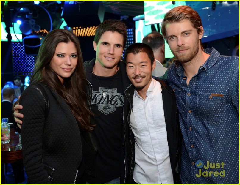 cw upfronts after party 05