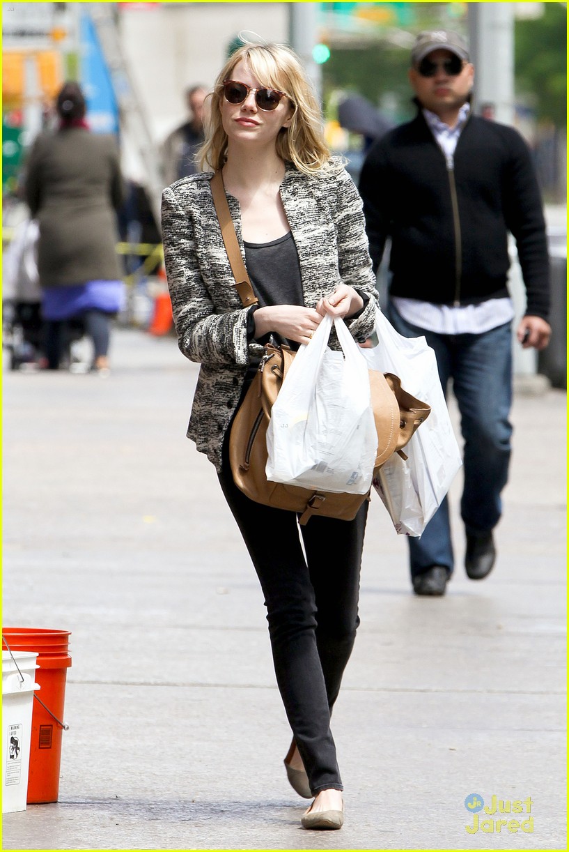 emma stone andrew garfield nyc outings 14