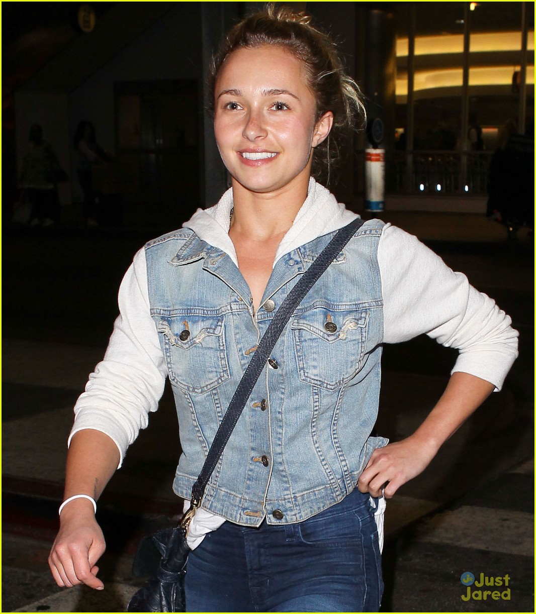 hayden panettiere texted taylor swift about nashville character comparisons 05