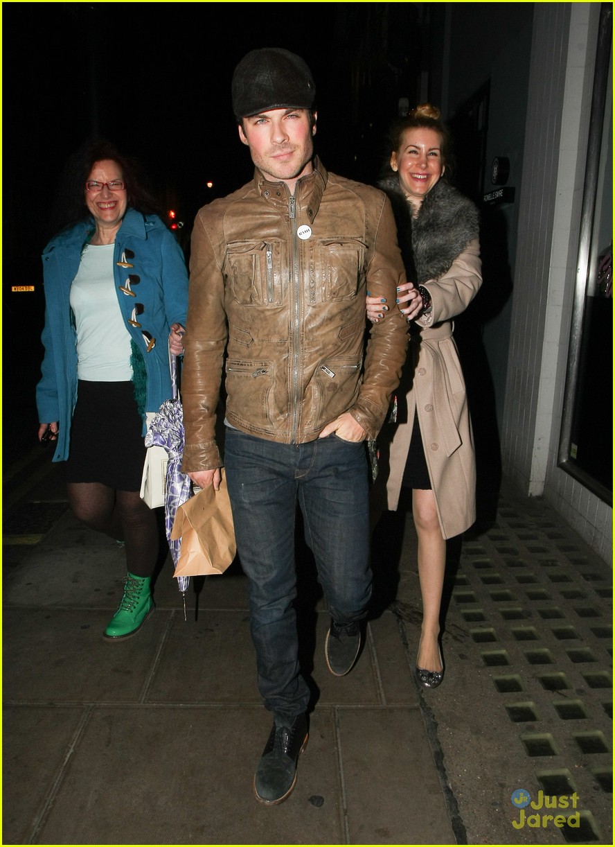 ian somerhalder late dinner with dad in london 10
