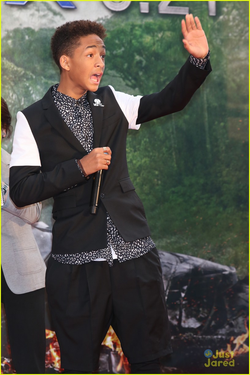 jaden smith after earth japan premiere with dad will 16