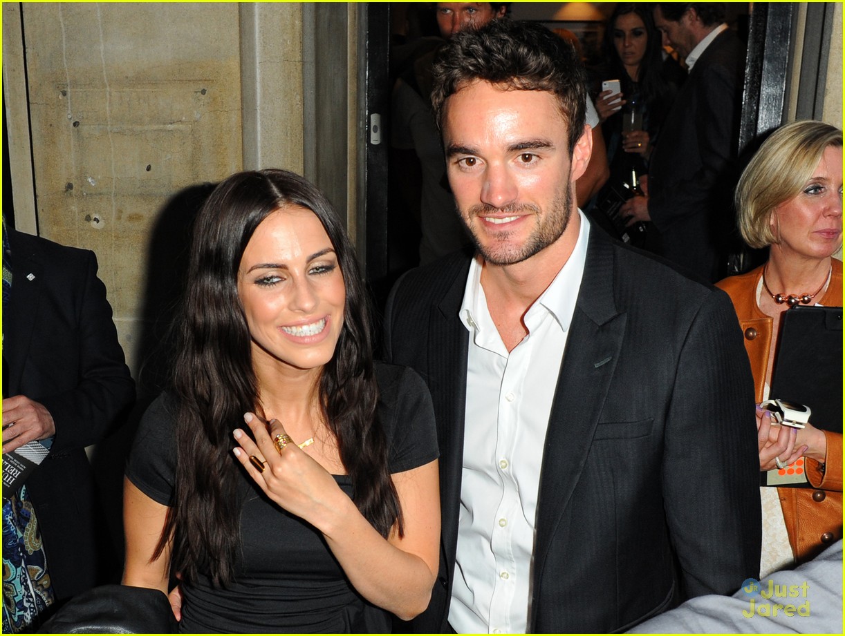 jessica lowndes photography exhibit with thom evans 18