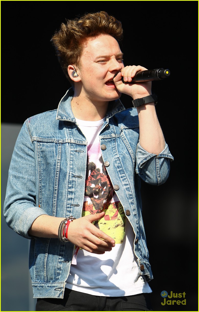 conor maynard as one in the park performance 19