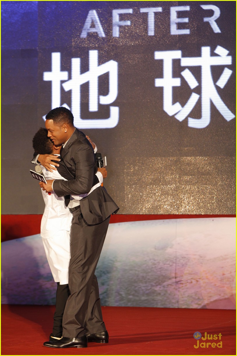 jaden smith after earth taiwan premiere 05