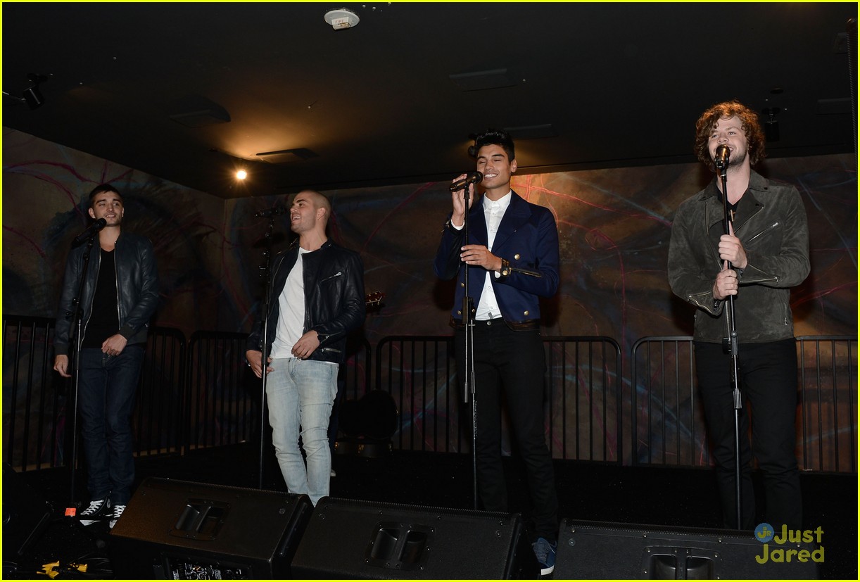 the wanted step out for the wanted life viewing party 25