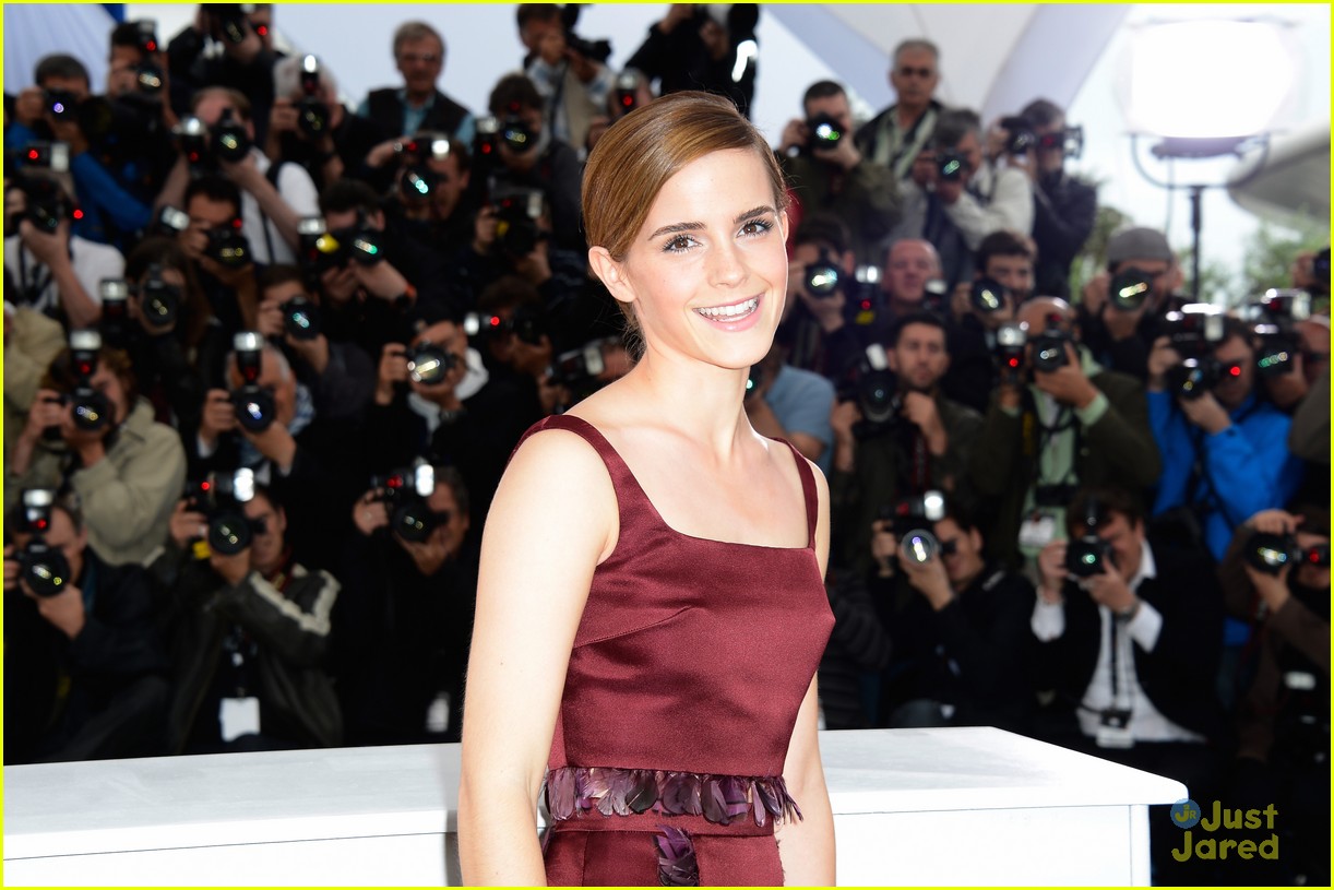 emma watson bling ring photo call cannes 17