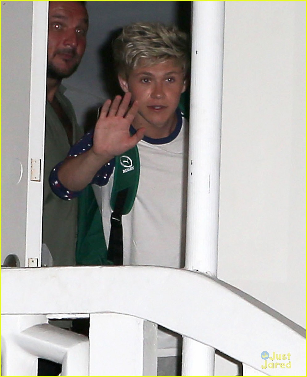 one direction exits music video shoot in miami 05