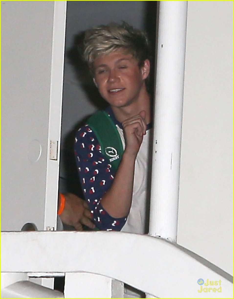 one direction exits music video shoot in miami 06