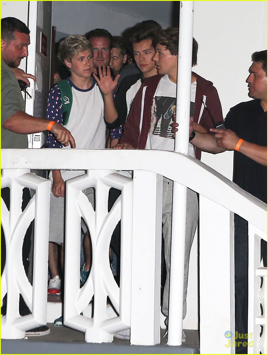 one direction exits music video shoot in miami 07