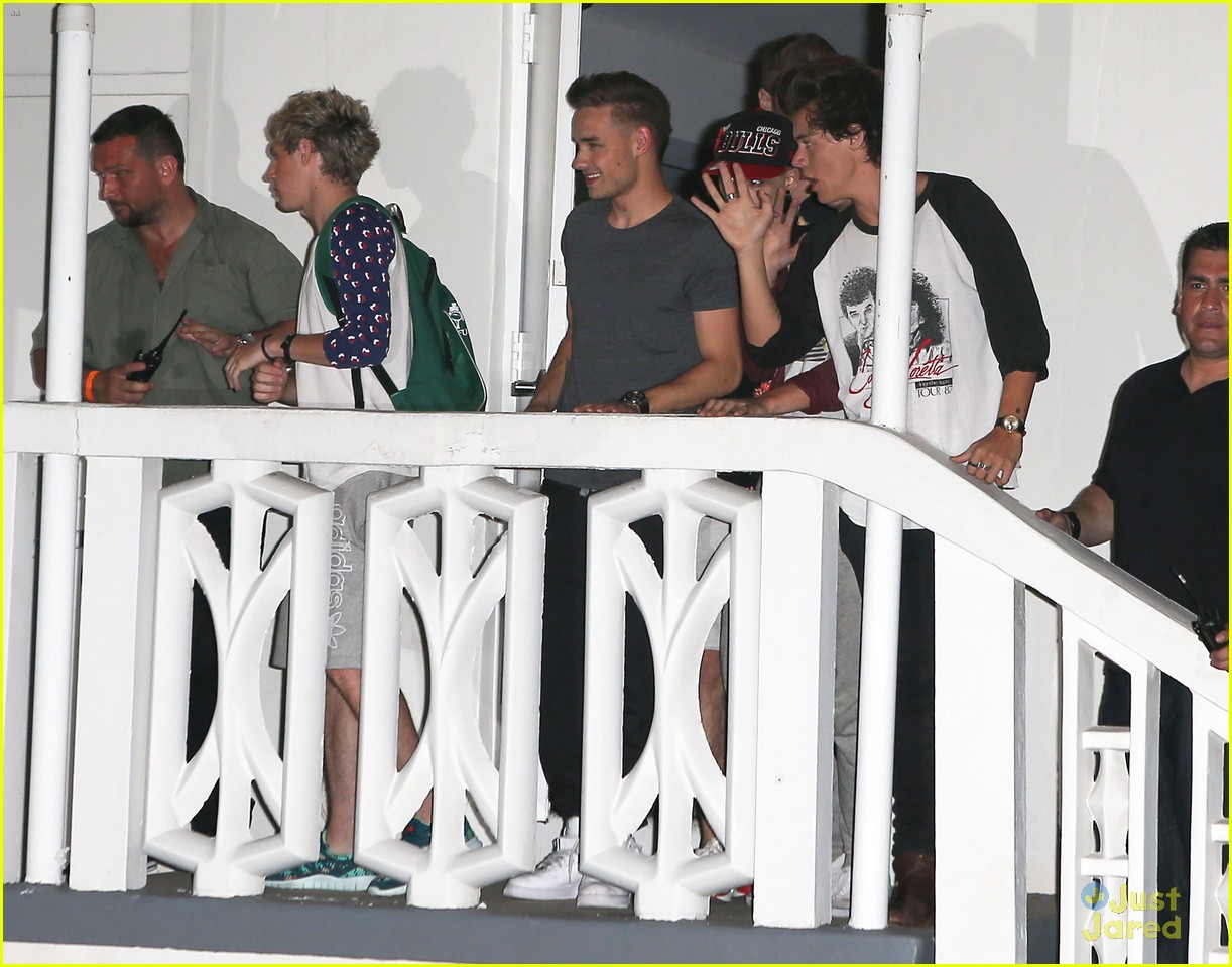 one direction exits music video shoot in miami 10